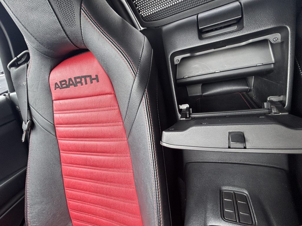 ABARTH 124 SPIDER